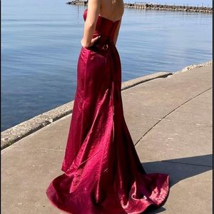 SHERRI HILL CORSET PROM DRESS
